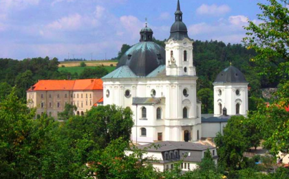 Poutní kostel Jména Panny Marie - Santiniho Perla Moravy